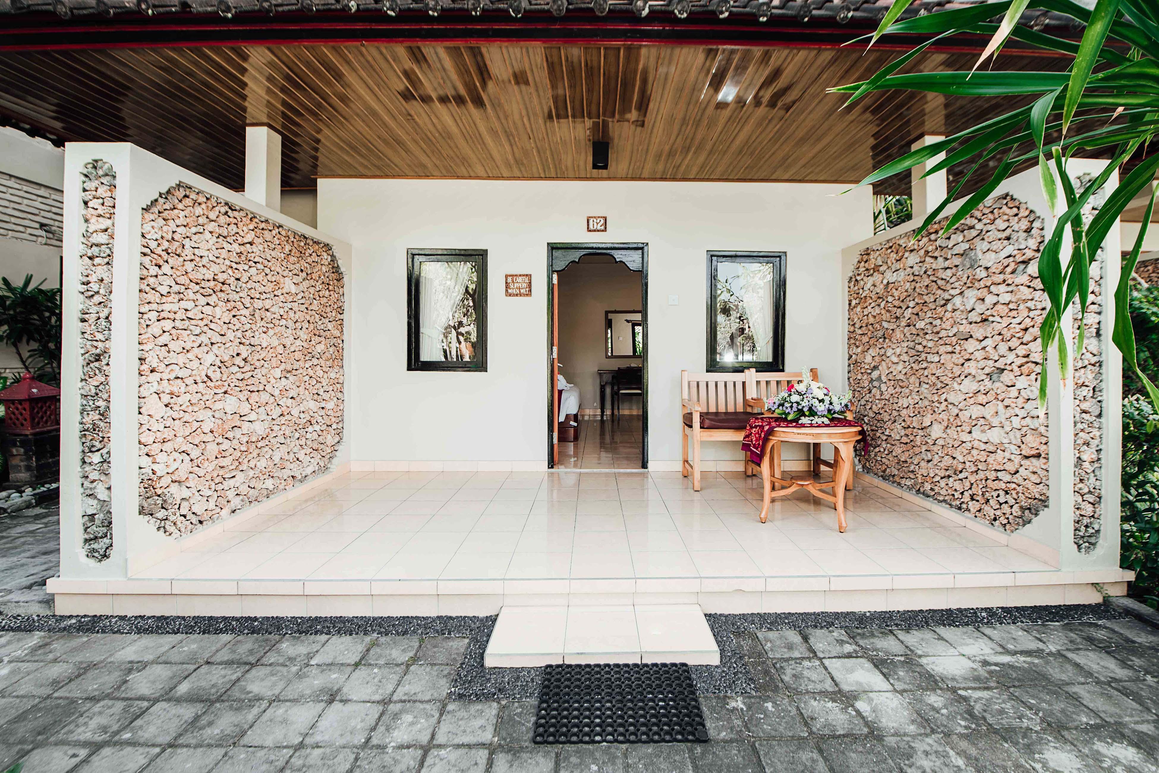 Kuta Puri Bungalows, Villas And Resort Dış mekan fotoğraf