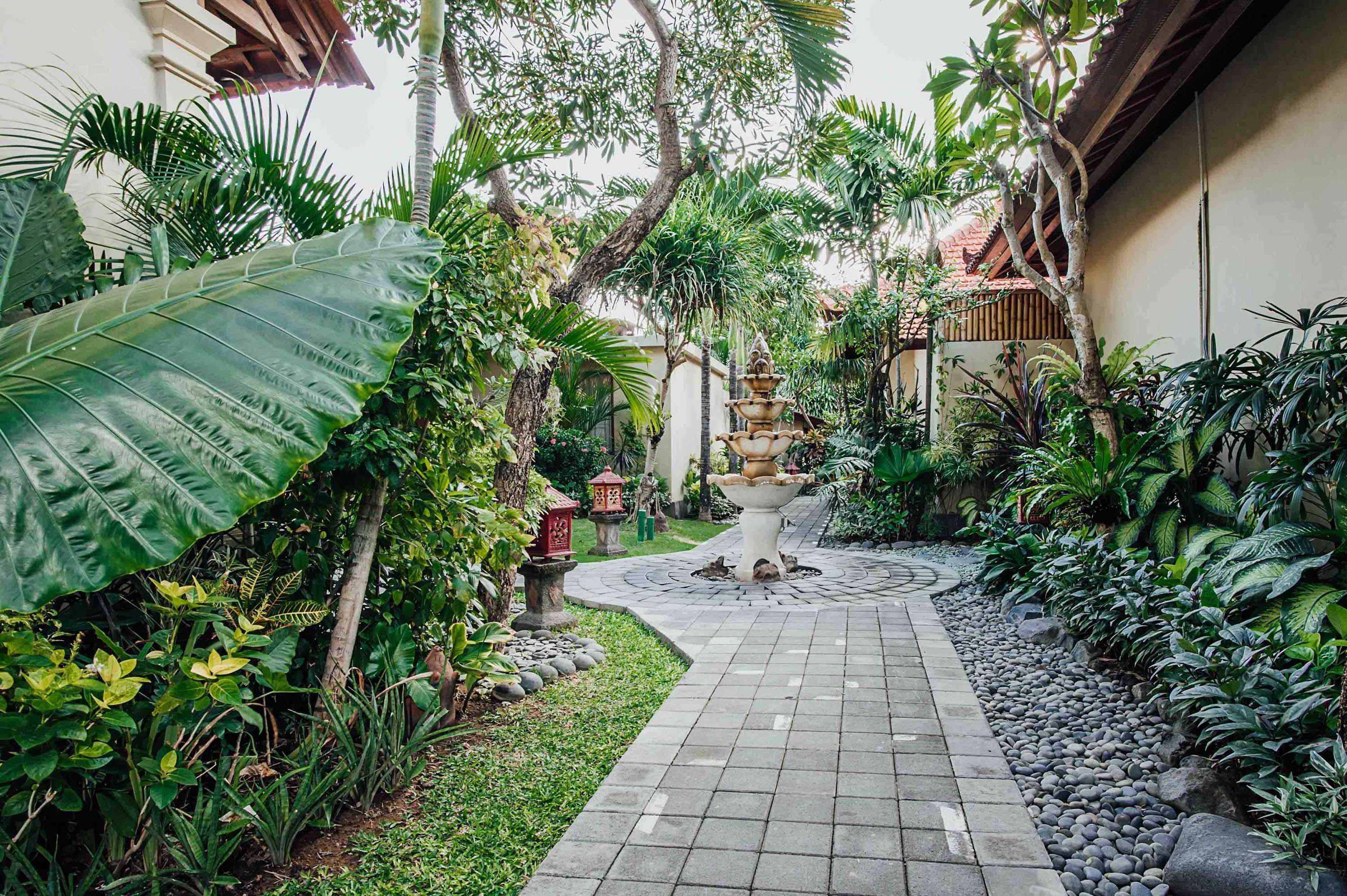 Kuta Puri Bungalows, Villas And Resort Dış mekan fotoğraf