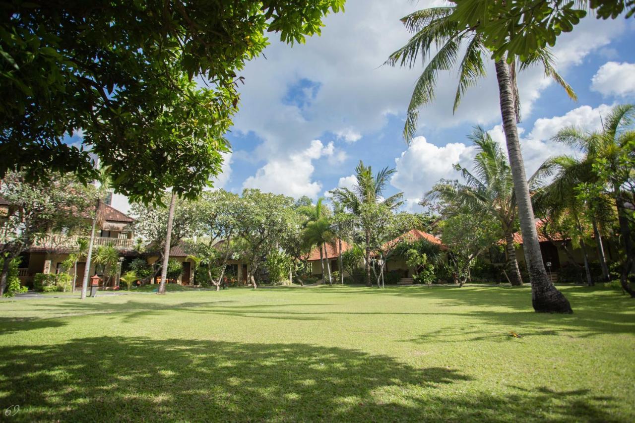 Kuta Puri Bungalows, Villas And Resort Dış mekan fotoğraf
